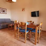 Stoupa 10 * Λεύκτρο