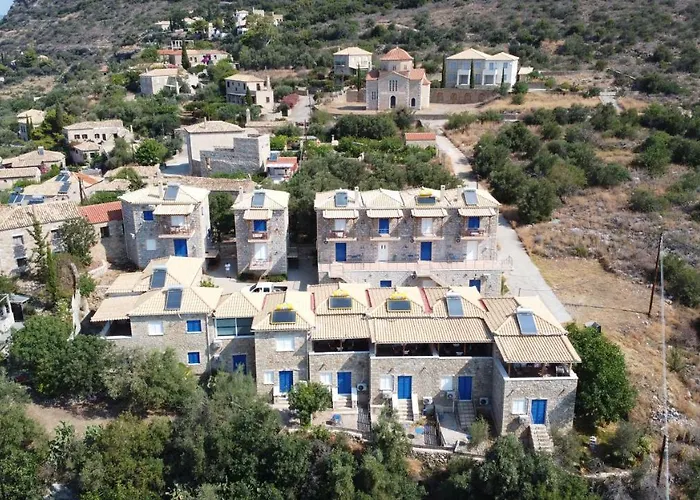 아파트 Stoupa 10 *